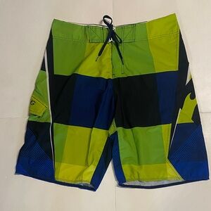 Billabong Men's Board shorts size 34
